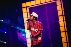 Bruno Mars donated $1 million to Flint relief fund at Palace show Saturday night