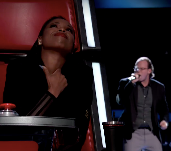 Lansing's 'singing cashier' auditioned for 'The Voice' last night and made it through