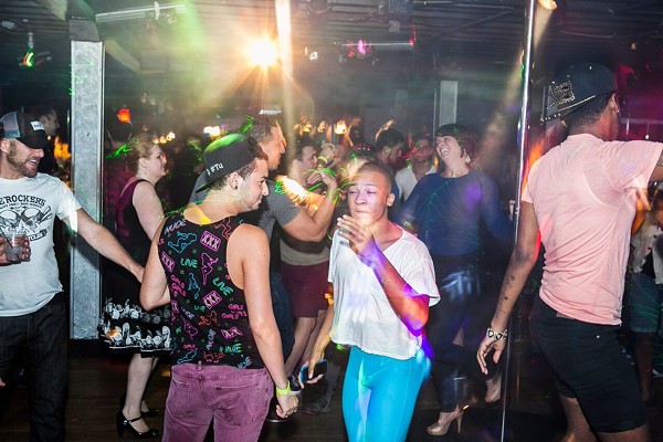 Michigan health department targets gay bars to fight Hepatitis A outbreak