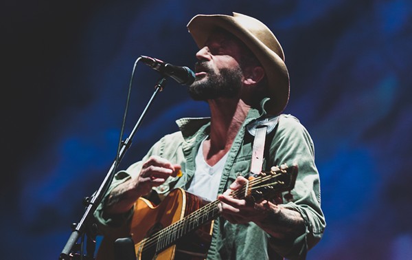 Ray LaMontagne is coming to Detroit, so spring can't be that far off
