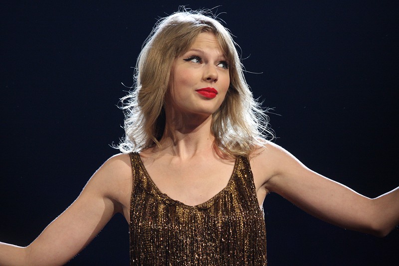 Taylor Swift announces opening acts for her Ford Field show
