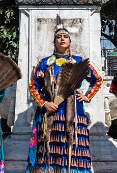 Stunning photo shows Indigenous women posing where Detroit's Christopher Columbus statue stood