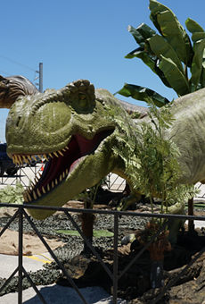 If animatronic dinos are your kink, there's a drive-thru dinosaur safari coming to metro Detroit