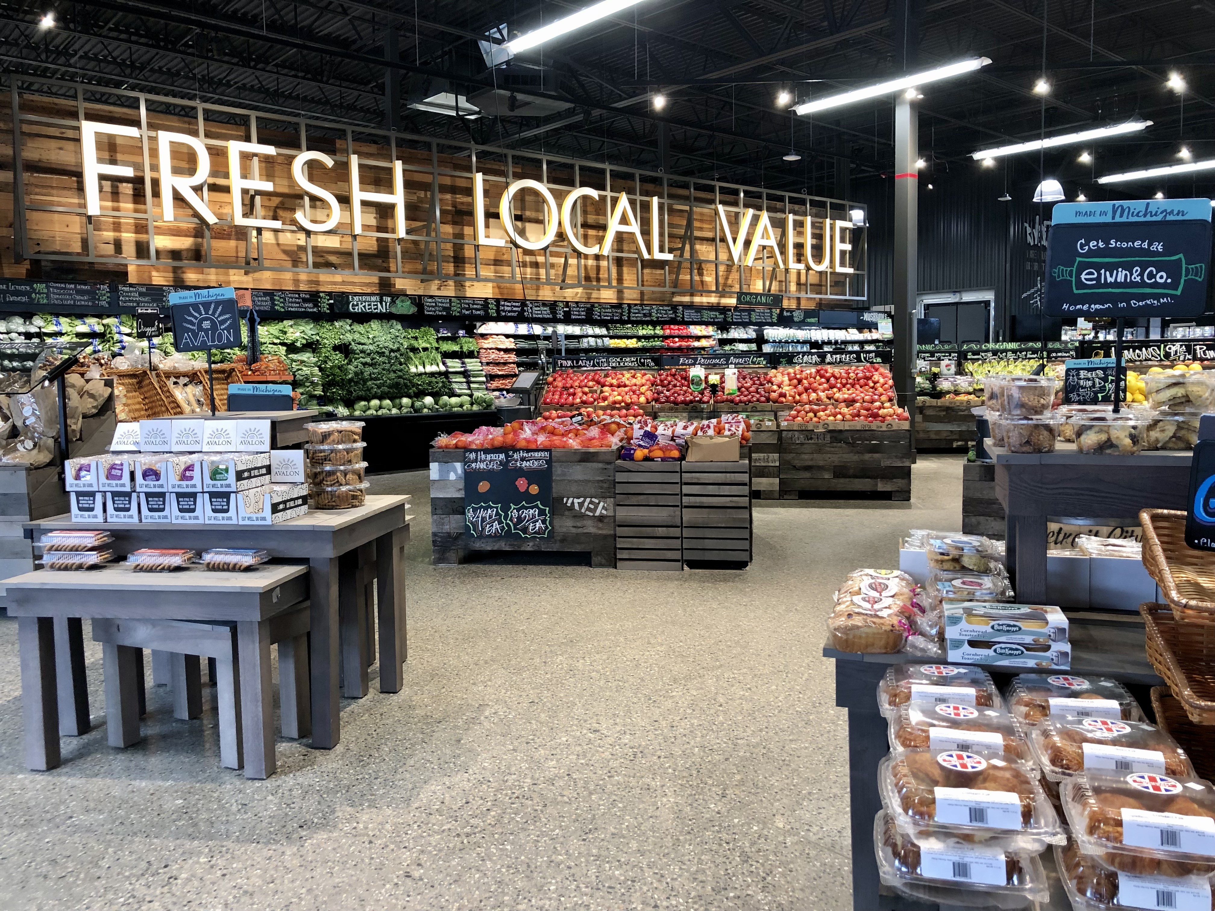 Tour of 4 grocery stores in Detroit