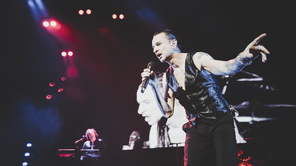 Depeche Mode officially announce new tour and album 'Memento Mori