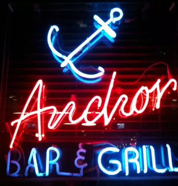 Updated Anchor Bar reopens in downtown Detroit
