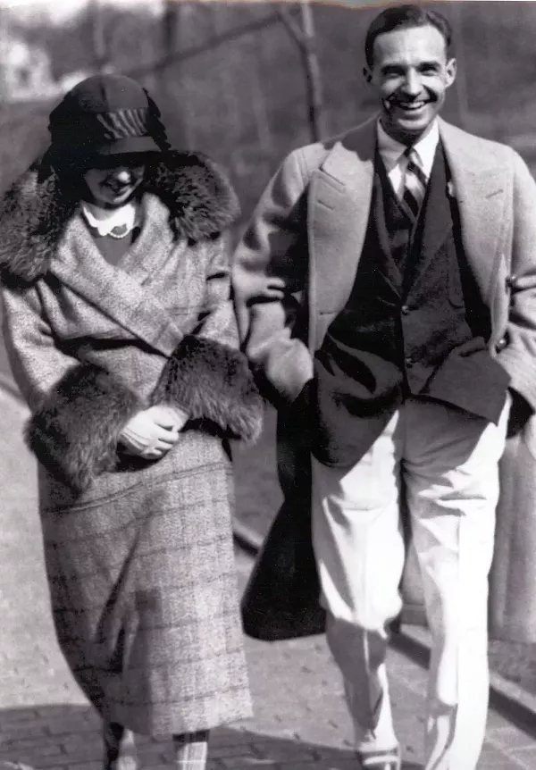 13 vintage images of weddings at the Ford House Detroit Detroit