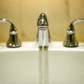 Michigan community faces water crisis, calls for lead pipe replacement