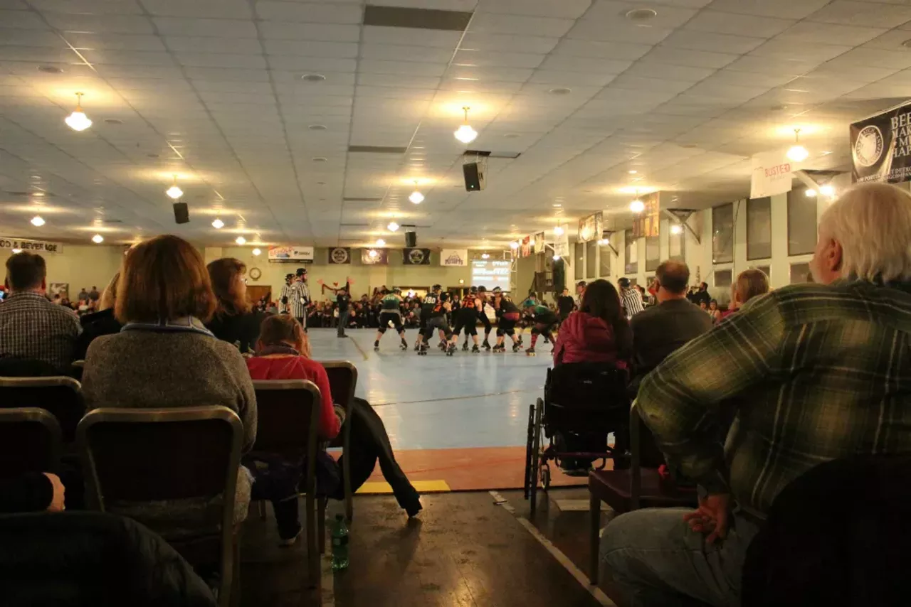 This is what a roller derby wedding looks like