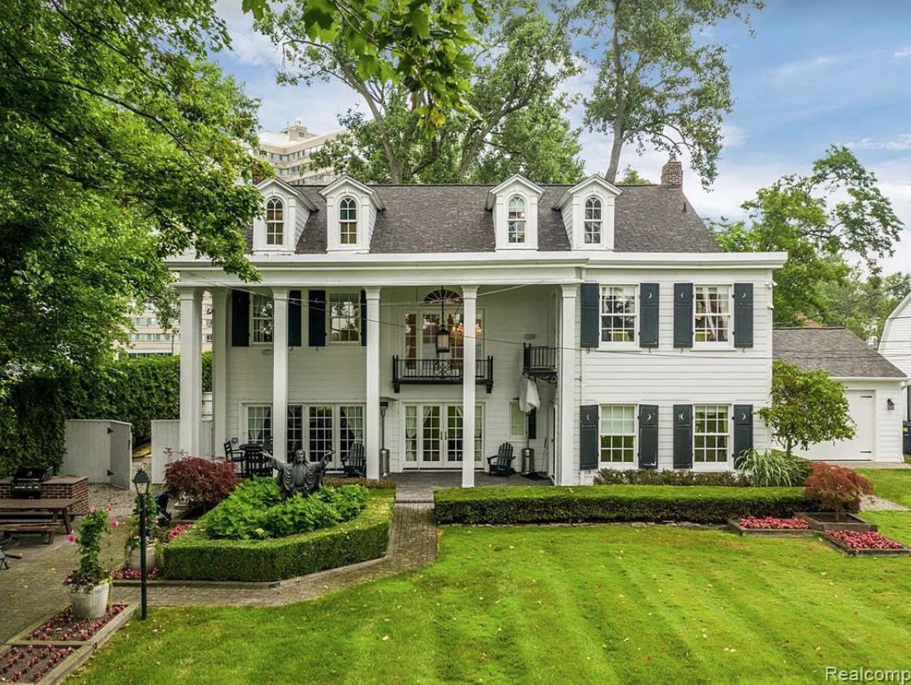 Kid Rock's Detroit home is back on the market for $2.2M &#151; let's take a tour