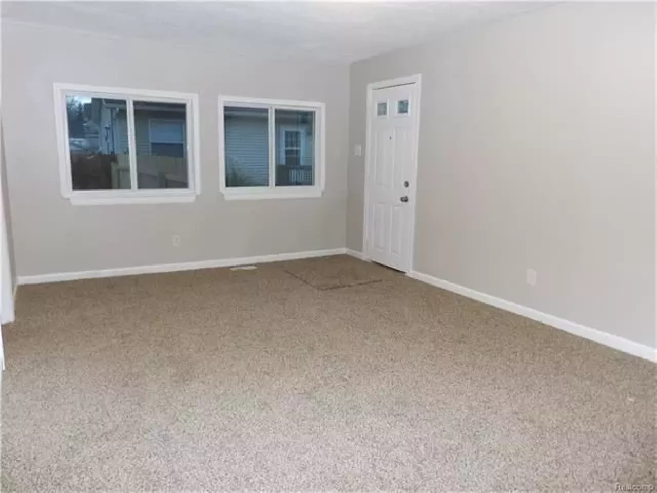 3208 Minerva St, Ferndale