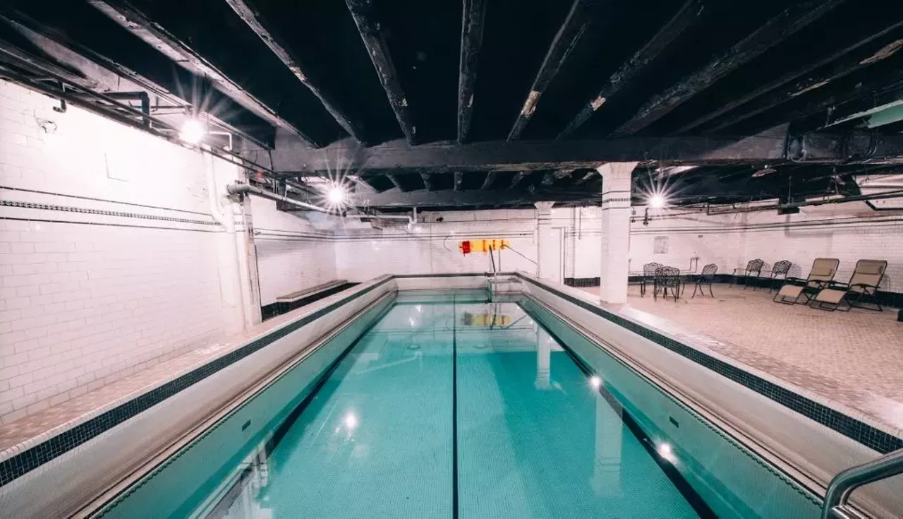 20 cheap dates under 25 in the Detroit area that are actually good