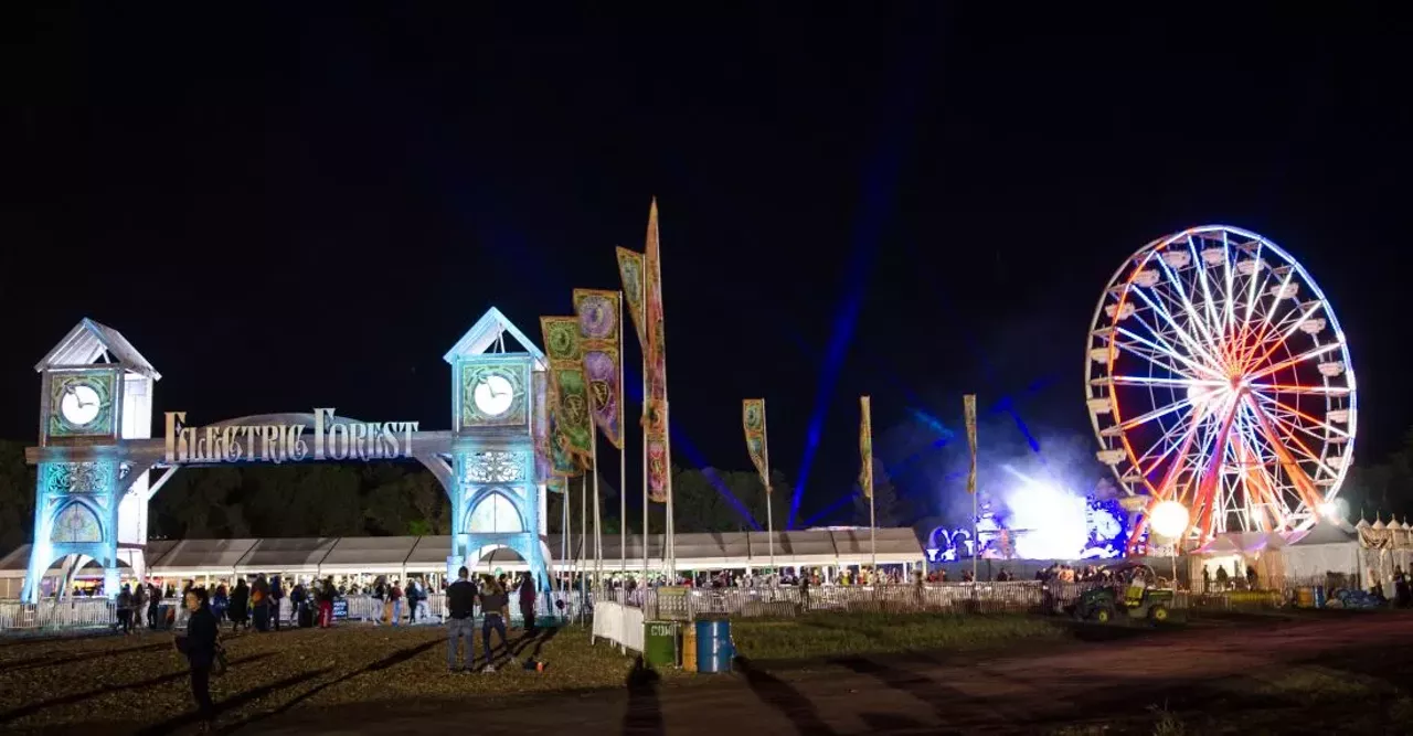 All the beautiful people we saw at day 1 of Electric Forest
