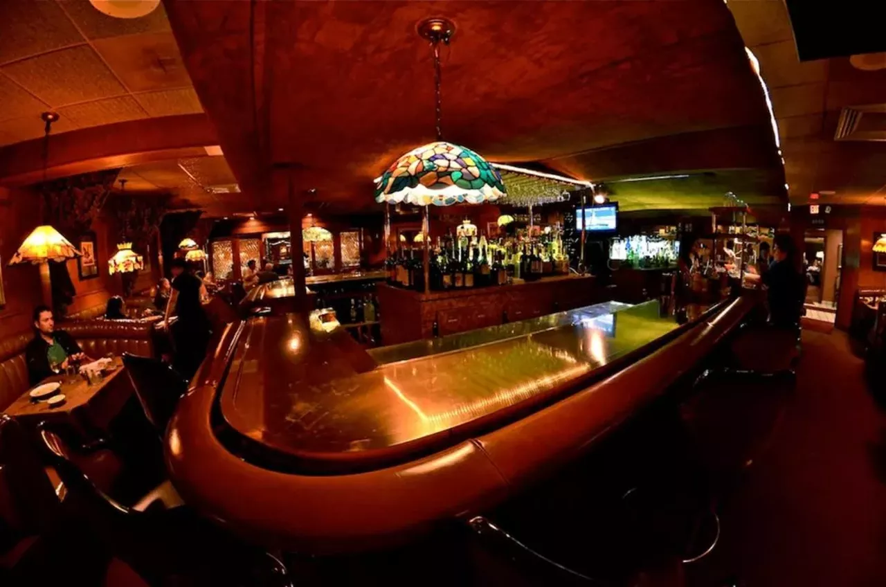 22 essential Downriver restaurants you should be eating at Detroit