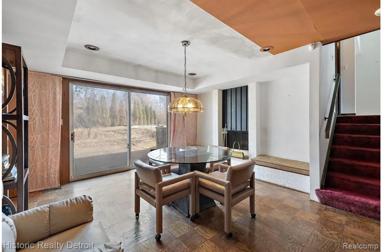 This Southfield mid-century modern house is a blast from the past [PHOTOS]