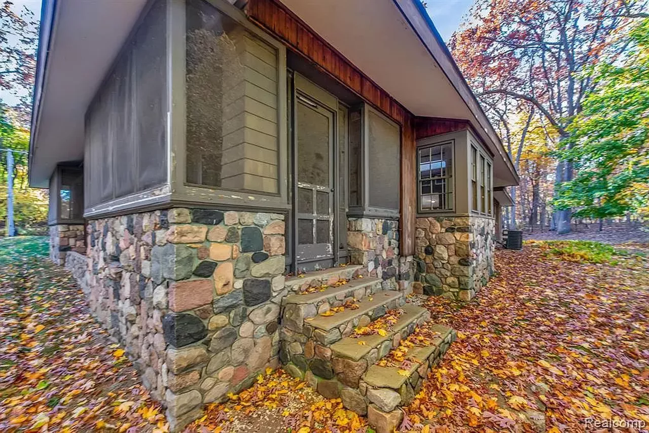 Henry Ford once owned this midcentury modern home. Now, it’s for sale