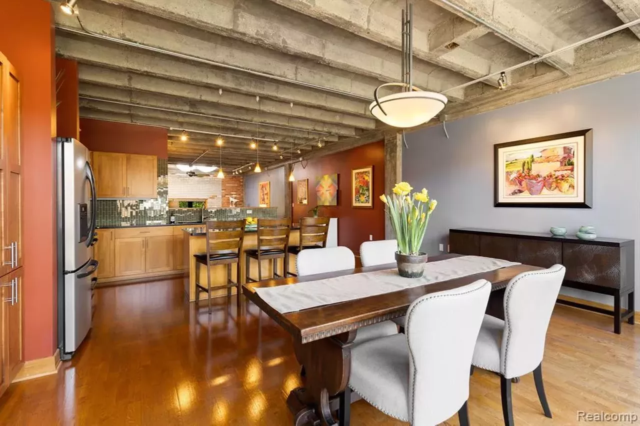 This Detroit loft comes with the perfect party terrace [PHOTOS