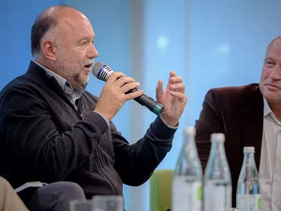Andrey Kurkov (left).
