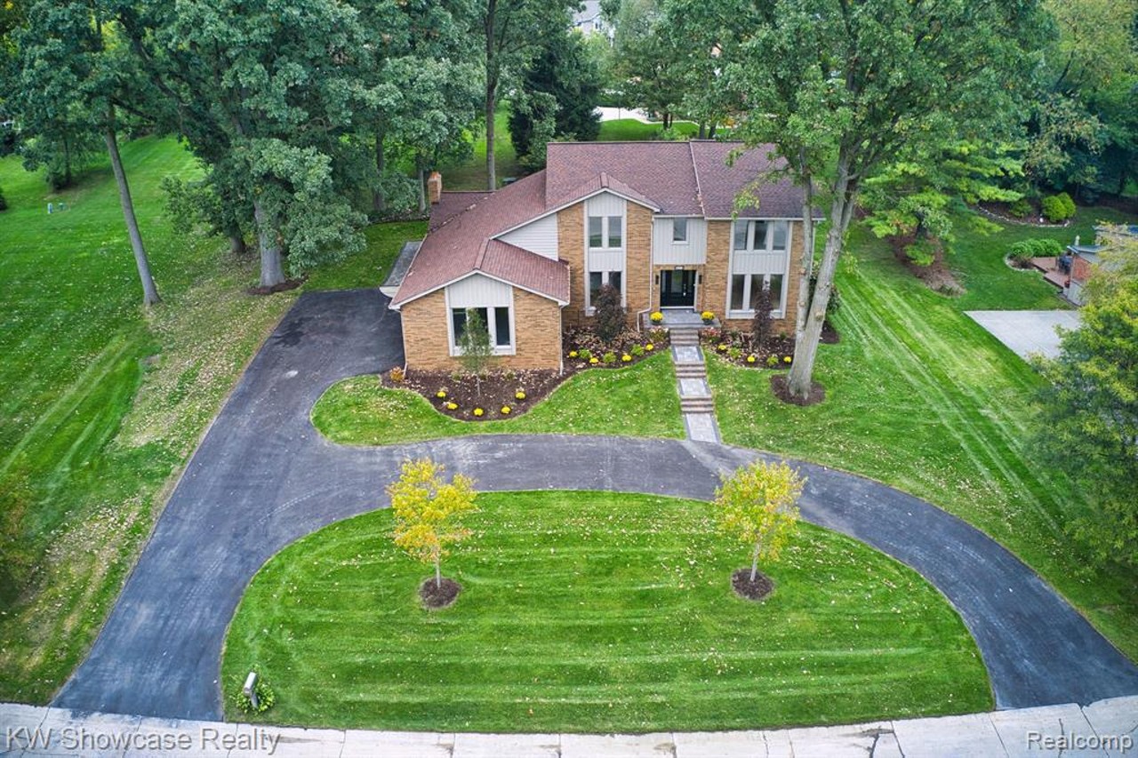 Bloomfield Township
You have a circle drive in front of your very large home.