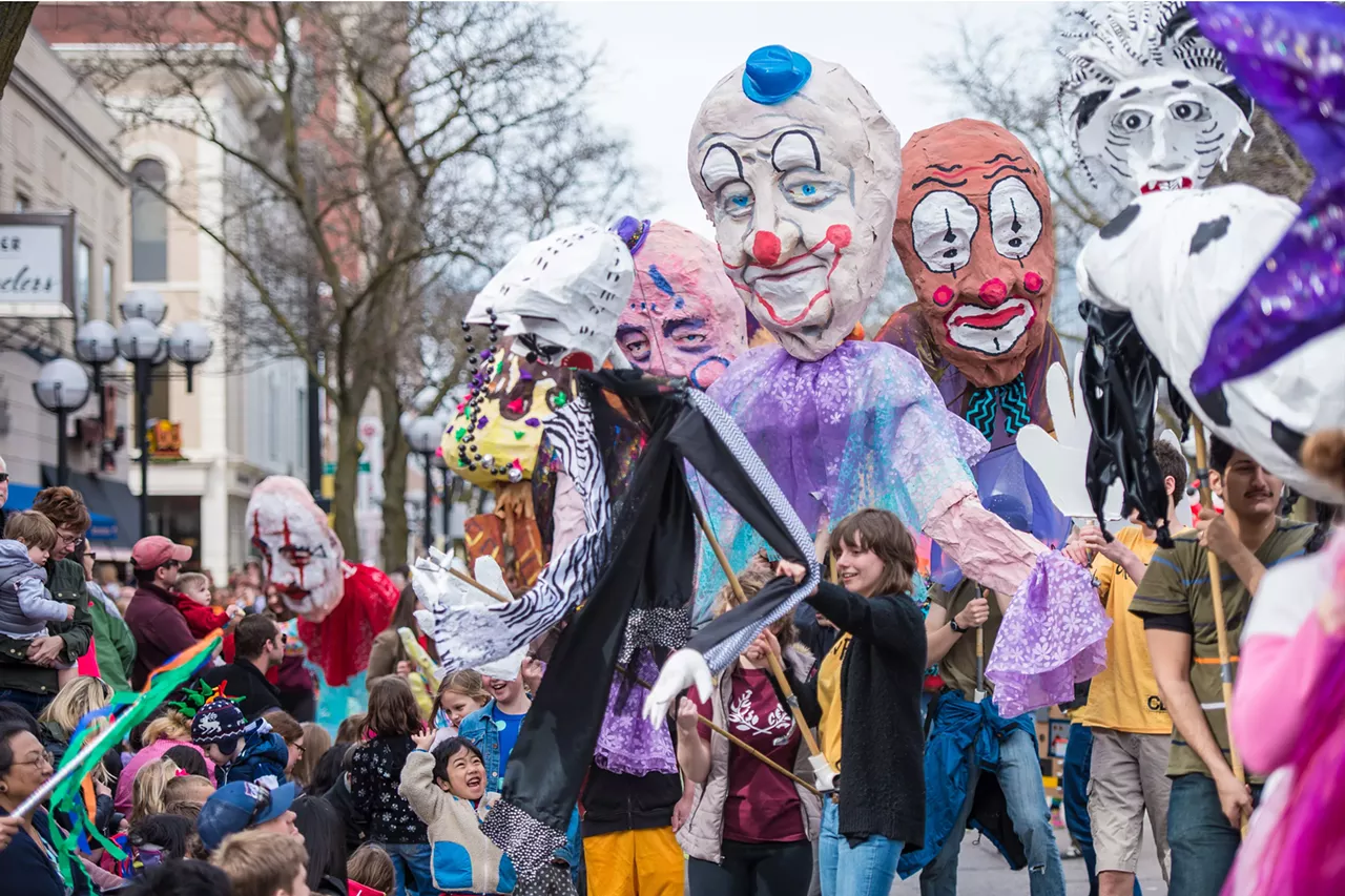 Fri, 4/1 and Sun 4/3 FoolMoon and FestiFools @ Ann Arbor In celebration of April Fool&#146;s Day, Ann Arbor&#146;s annual FoolMoon and FestiFools take place this weekend. Festivities begin with a procession of handmade sculptures carried by participants into the heart of the city. The celebration starts at dusk and runs until midnight, providing revelers a chance to be foolishly merry and celebrate the beginning of April with moonlit treats, drinks, shadow puppet performances, and other spectacular &#147;luminous surprises.&#148; The festivities continue on Sunday, April 3, with FestiFools, Ann Arbor&#146;s enormous public art show. FestiFools provides one last hour of foolish festivities, letting foolish friends frolic the city, ending the weekend with one last hurrah. FoolMoon begins at dusk and FestiFools starts at 4 p.m.; downtown Ann Arbor; wonderfoolproductions.org; admission to both events is free.