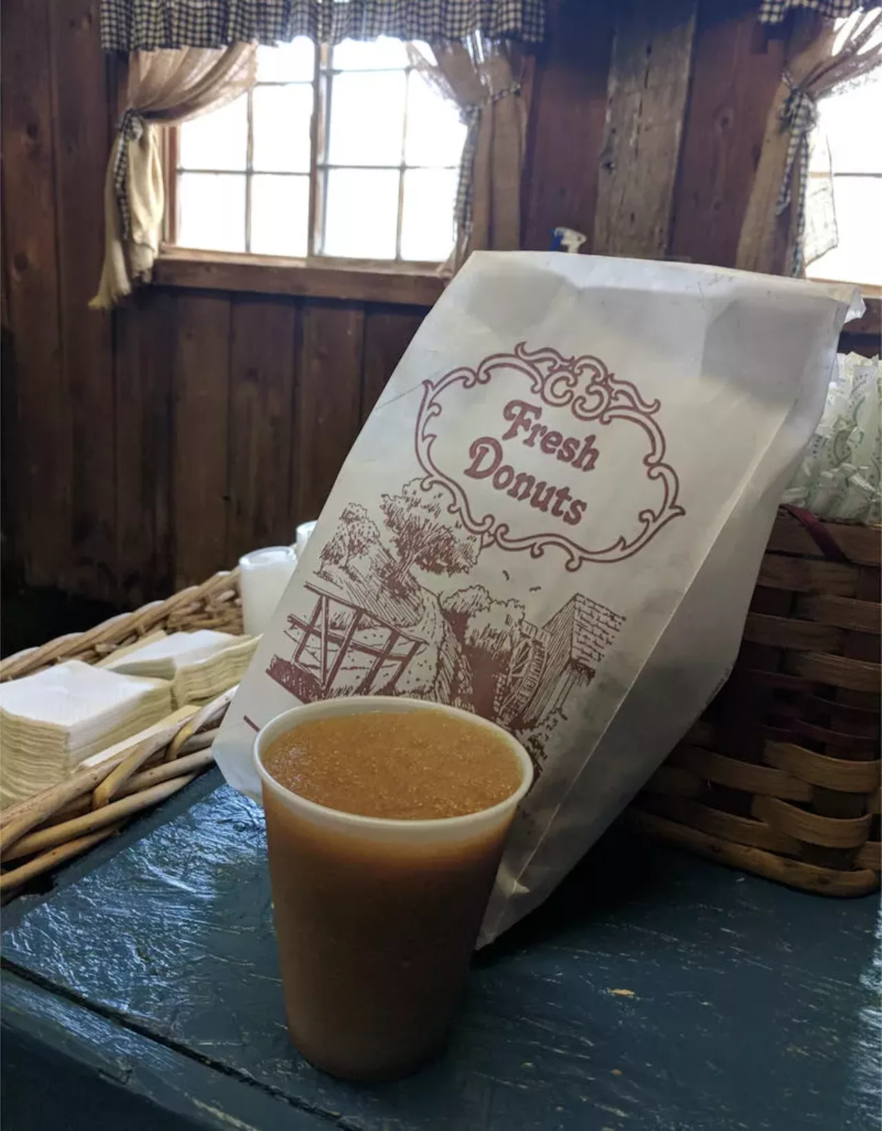 Erie Orchards & Cider Mill 1235 Erie Rd., Erie; 734-848-4518; erieorchards.com Whether you want to pick fruit or flowers, eat doughnuts or drink cider, you can do it all at Eerie Orchards.