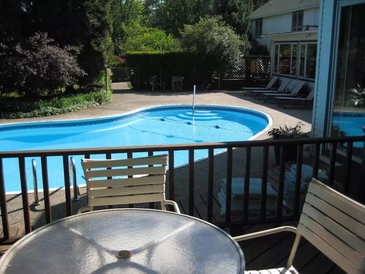 Image: You can buy an entire lakeside bed and breakfast near Saugatuck for $1.9 million