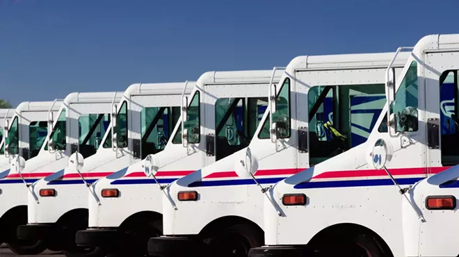 Image: You have mail? Packages stack up ‘wall to wall’ at metro Detroit USPS center