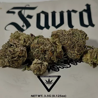 For slow, sunny days with no plans: Forgive the name, but Suga Tits by Favrd is one of my go-tos when time doesn’t matter. A cross of Halle Berry and Obama Runtz, this strain is soothing and cozy, making it an ideal choice for relaxing. It’s also delicious, with strong notes of berries and vanilla. A solid choice for lounging outside, catching up with a friend, or putting on a record and letting the afternoon drift by.